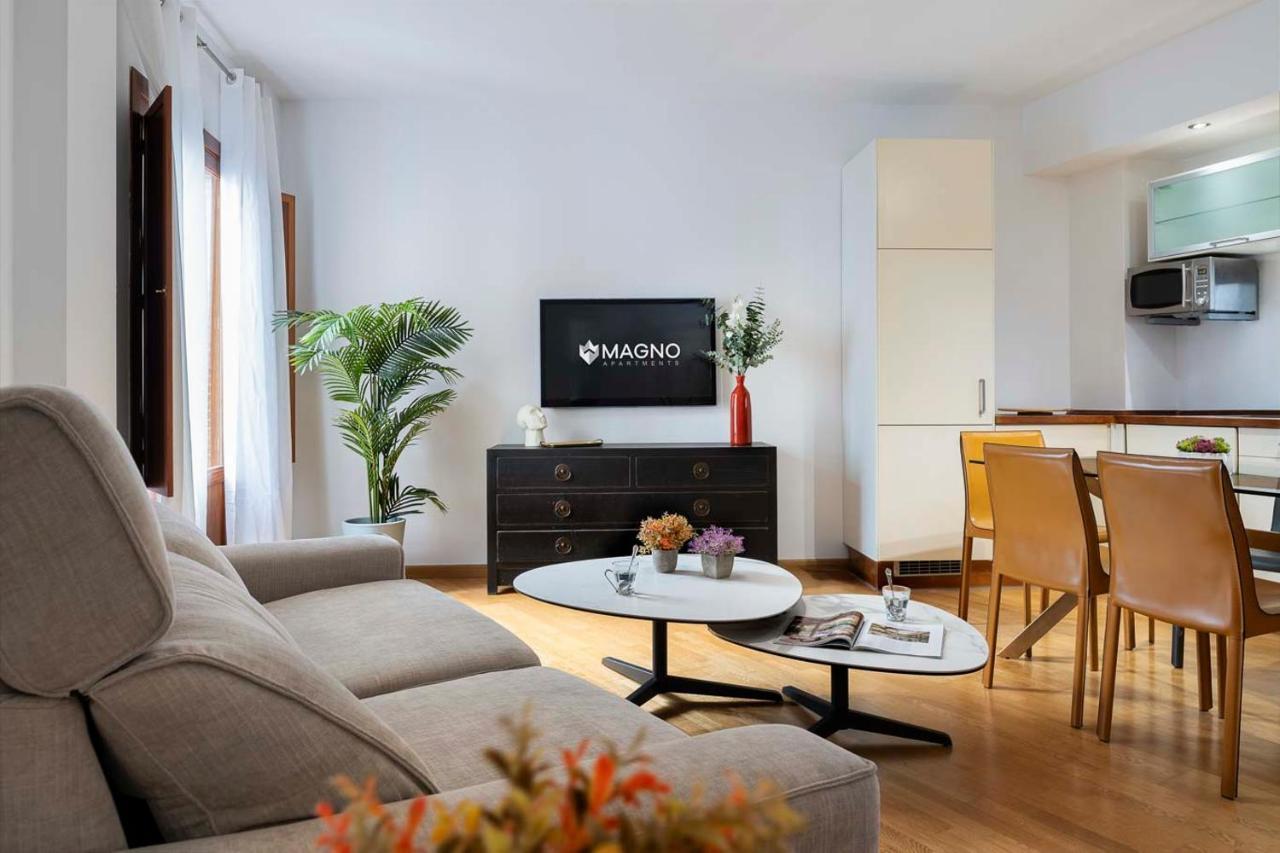 San Diego Suite Apartment Siviglia Esterno foto